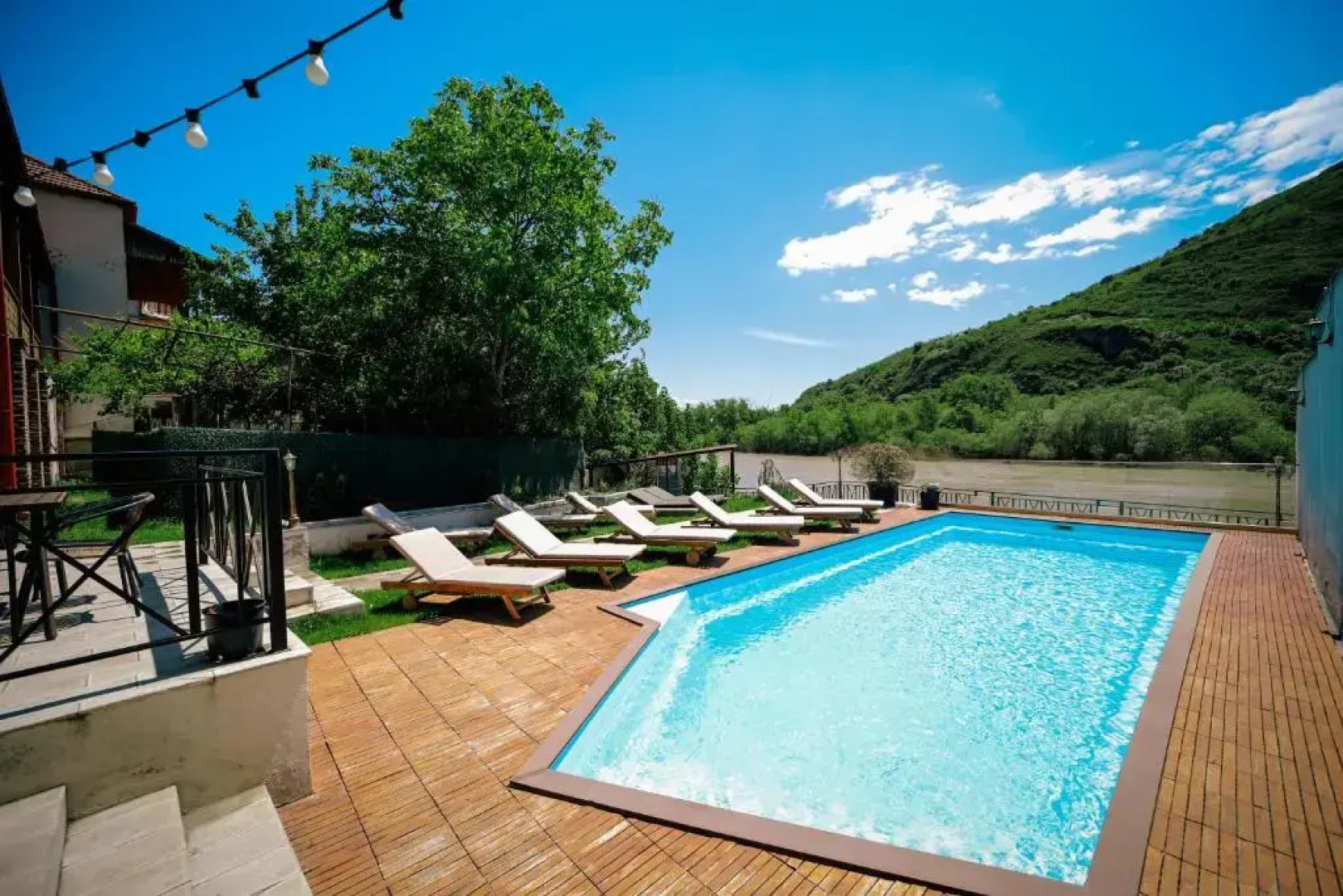 River Front Mtskheta