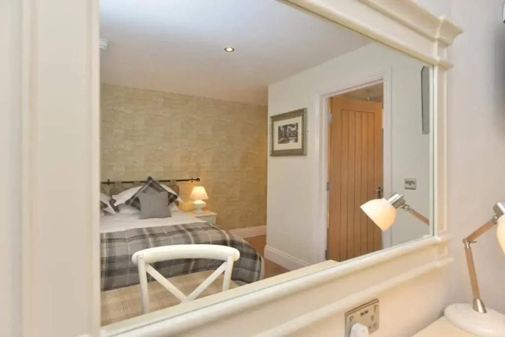 The Woolly Sheep Inn