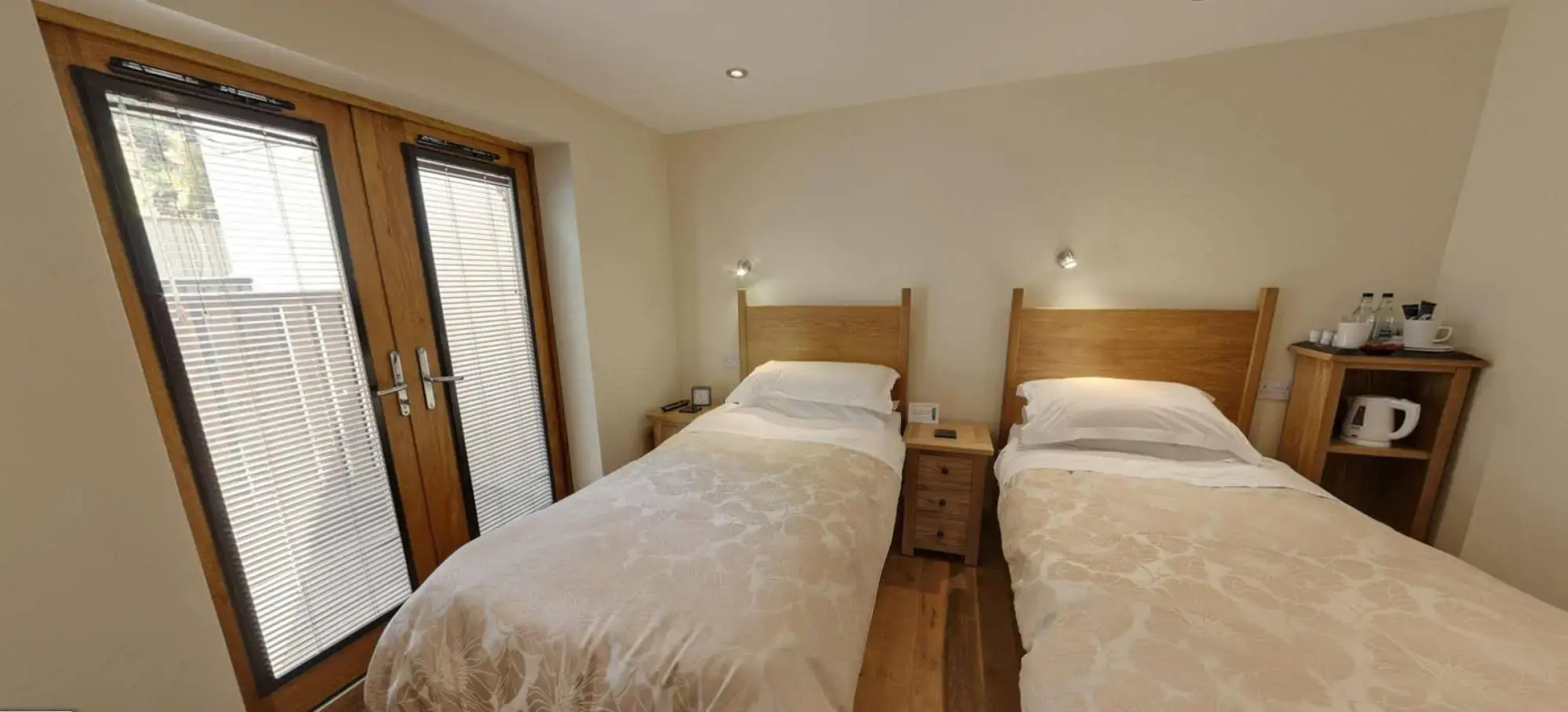 The Saracens Head Inn