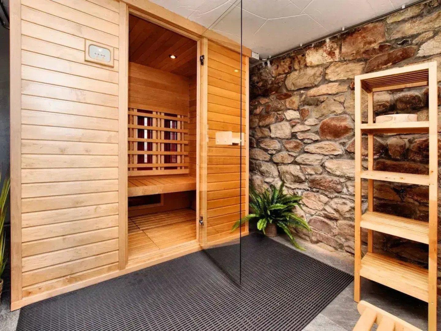 Apartment for Sixteen Person With Sauna
