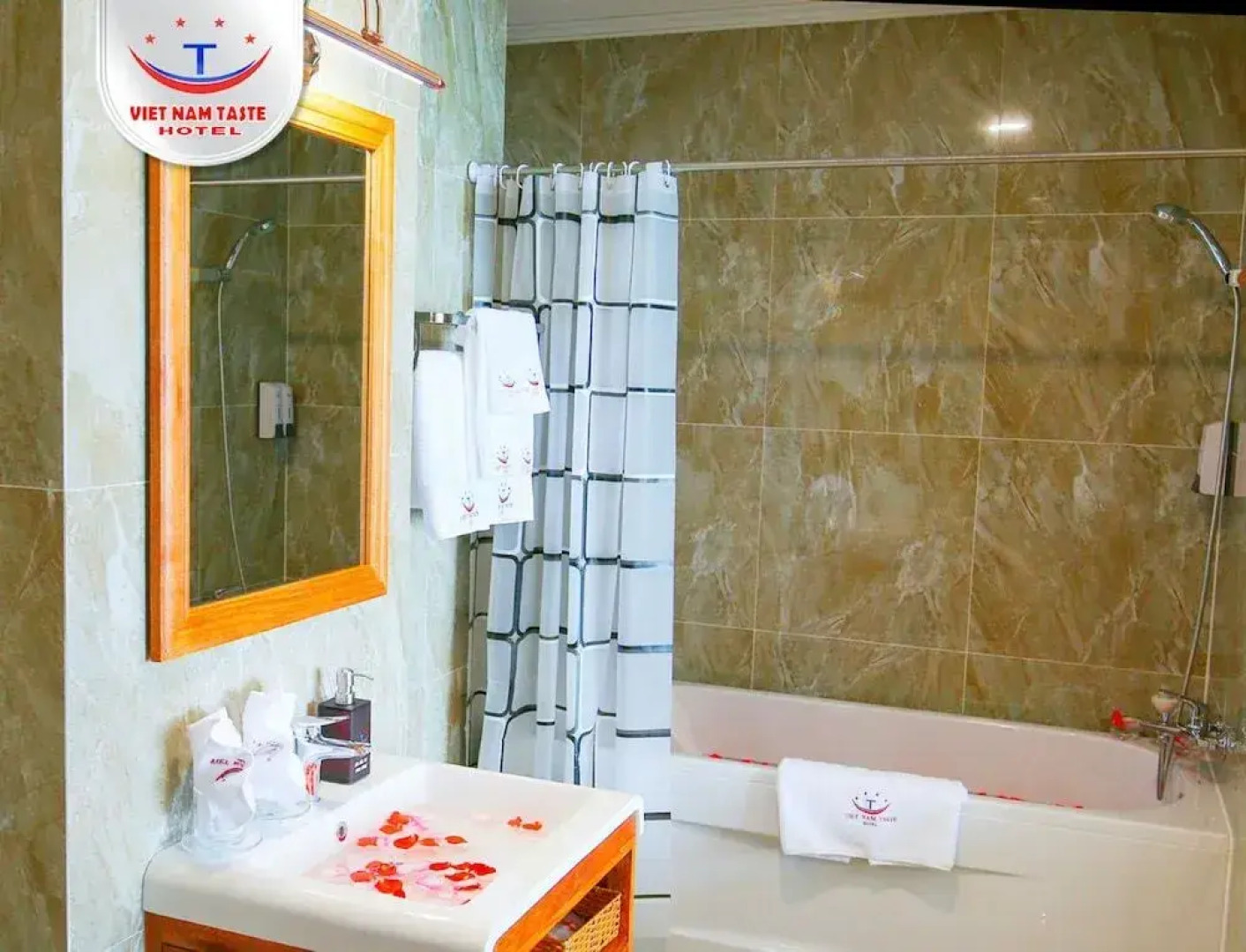 Vietnam Taste Hotel Quy Nhon - Beachfront