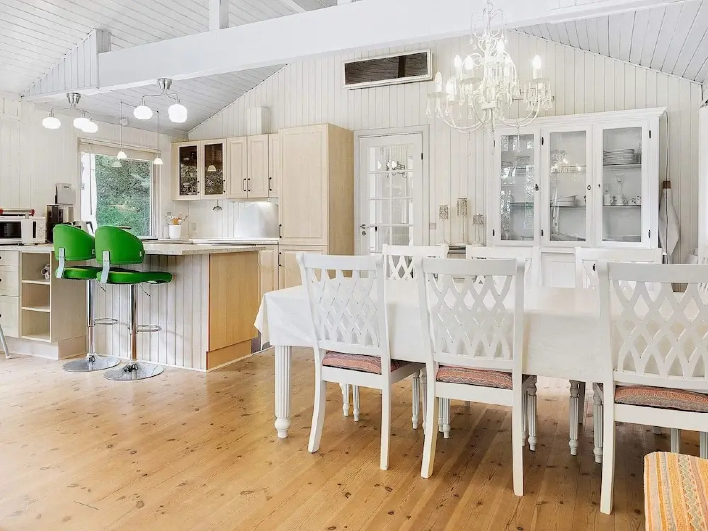 Garden View Holiday Home in Frederikshavn near Sea