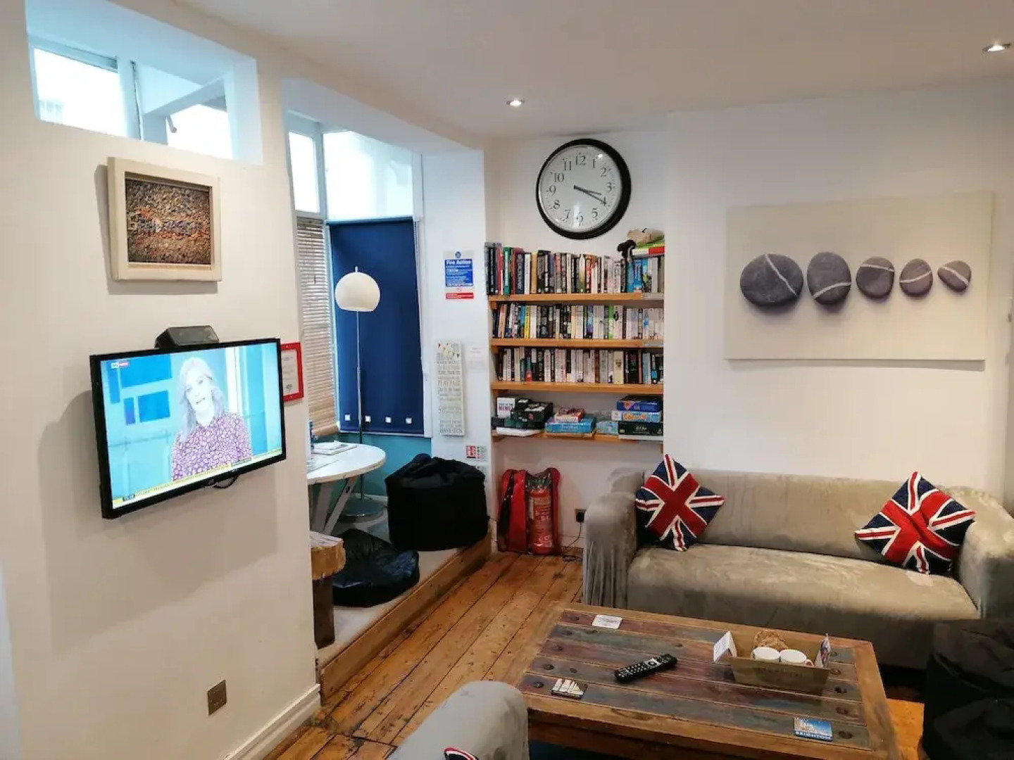 Seadragon Backpackers