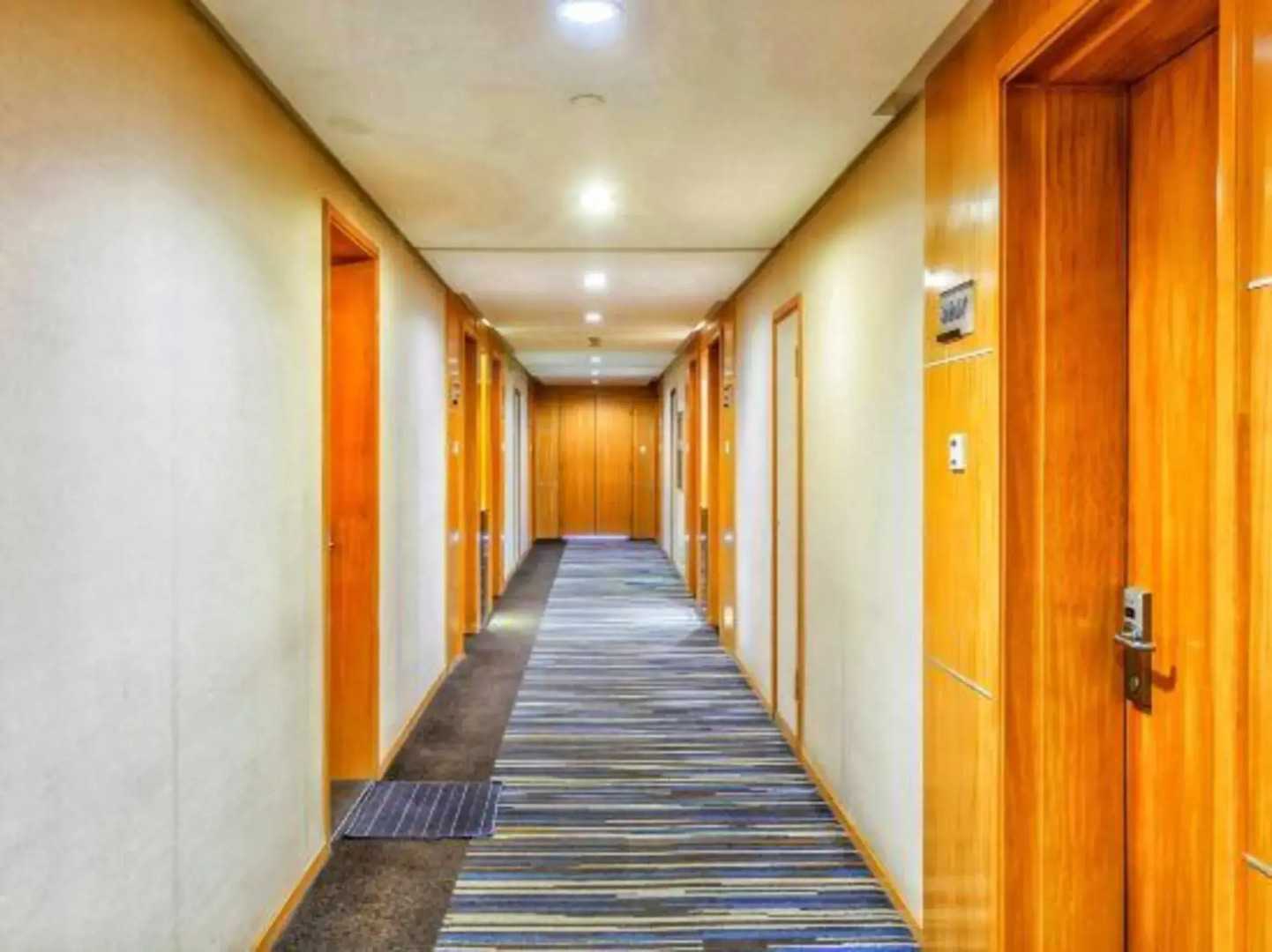 Jiyuan Century Hotel