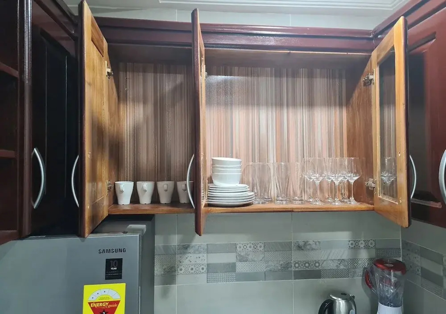 Charming Quiet & Cozy Close to Highway