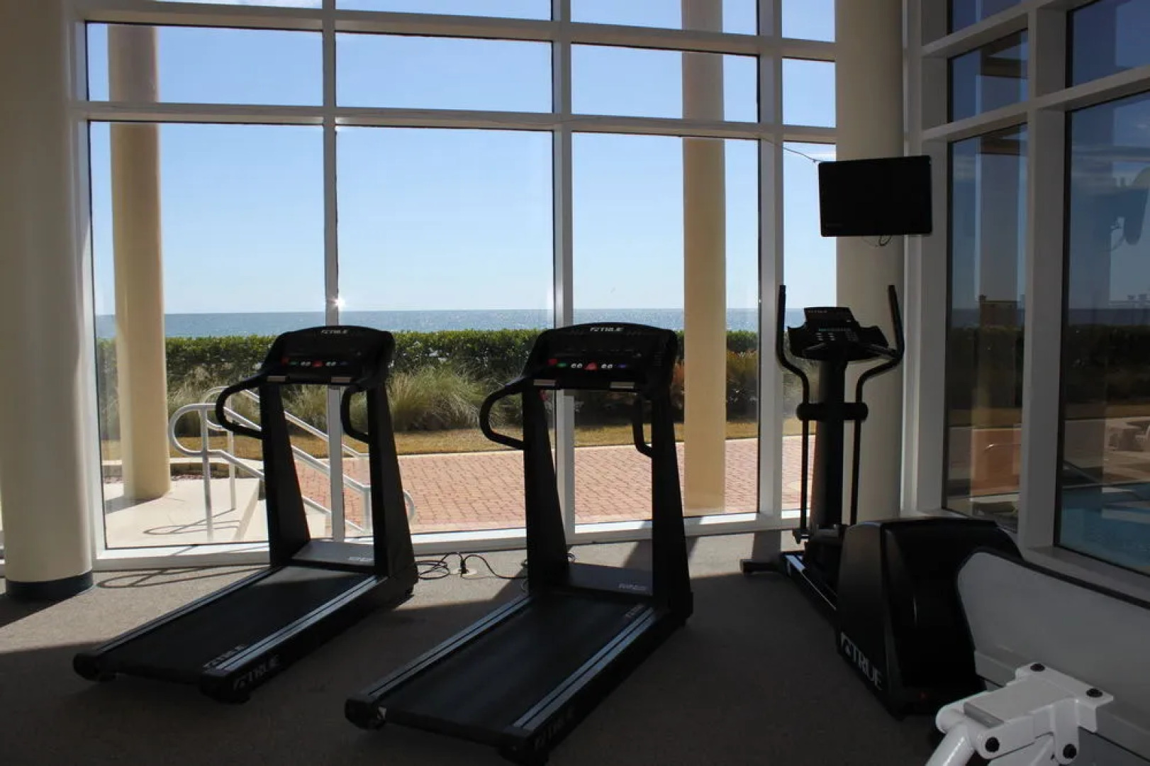 La Playa by Luxury Coastal Vacations