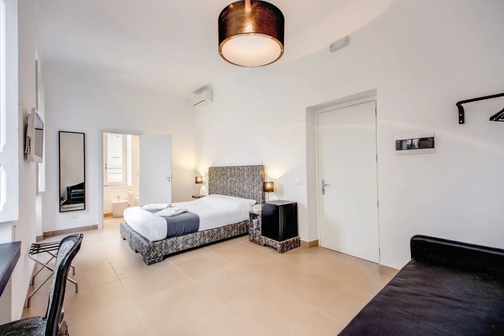 Imperia Suite