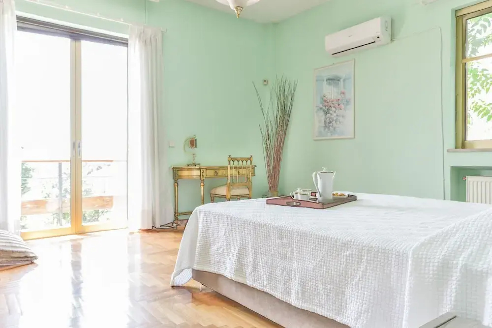 Dream Holidays in a Luxurious Garden Pool Villa