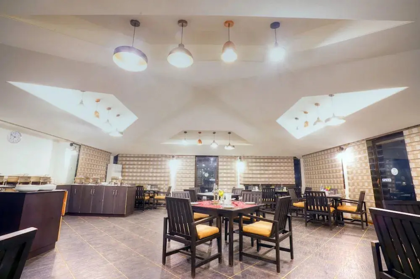 Bundela Bandhavgarh by Octave