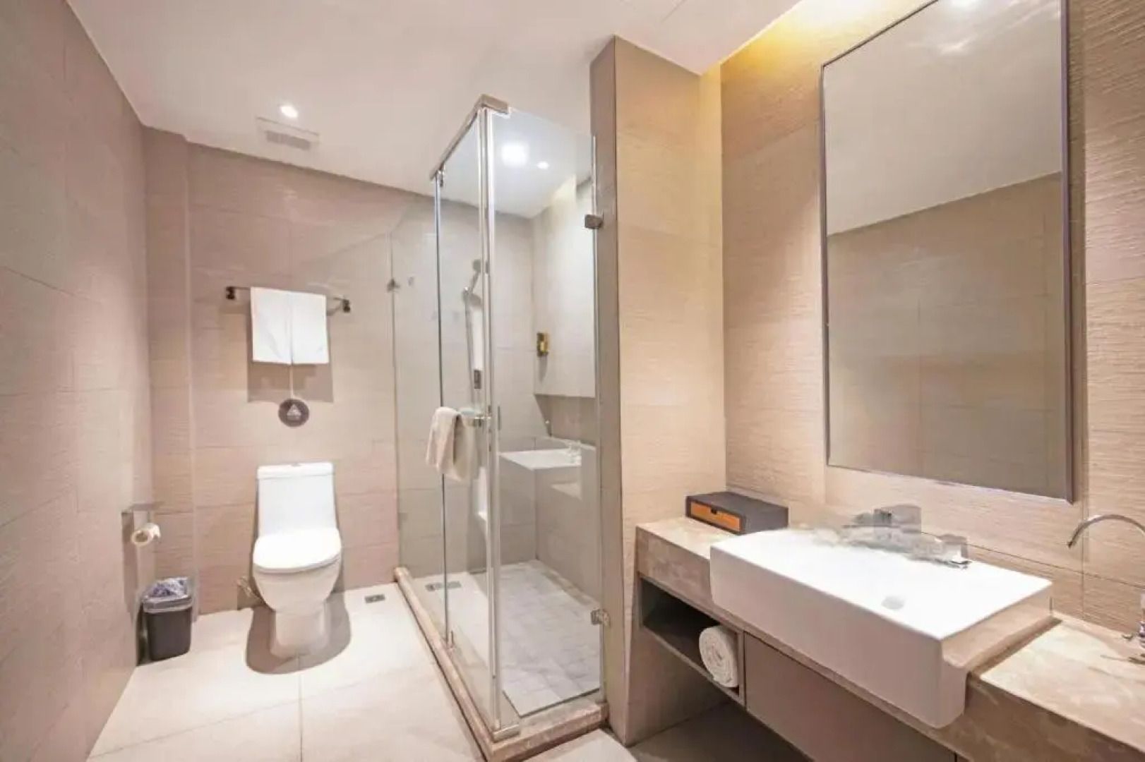 【locals】Taian Taishan District Baolongcity Square