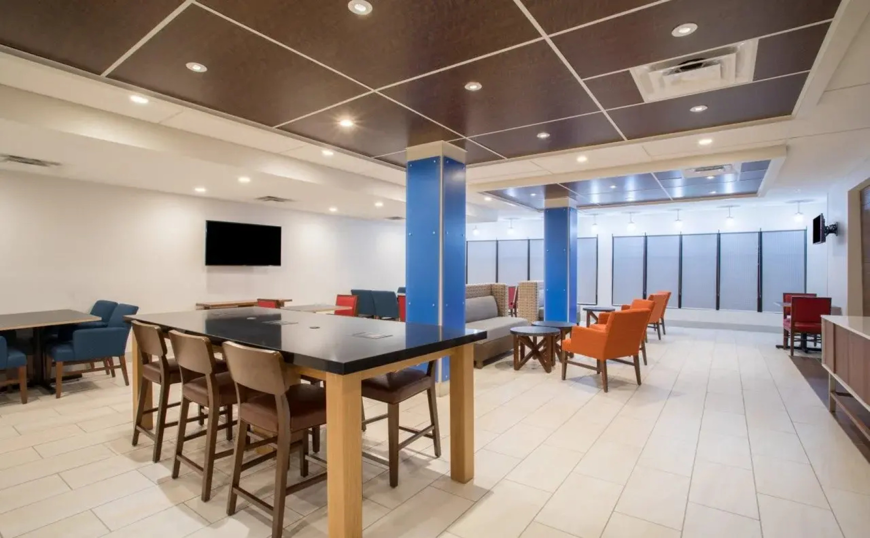 Holiday Inn Express & Suites Owings Mills-Baltimore Area by IHG