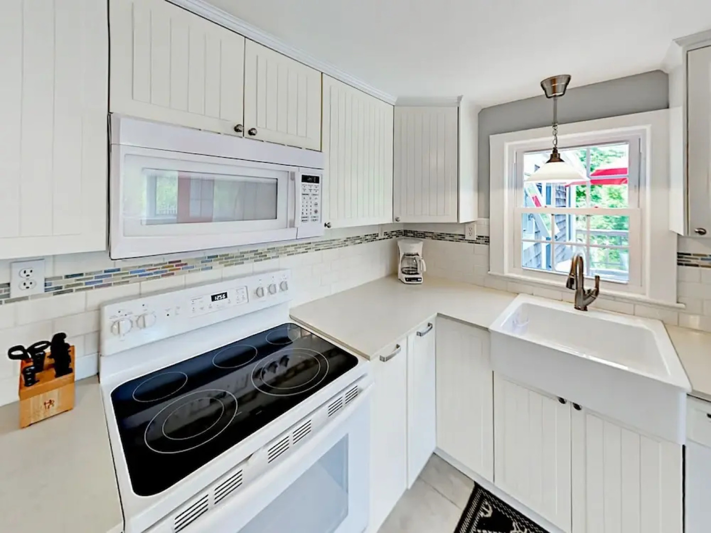 25 Doane Home 3 Bedrooms 2 Bathrooms Home