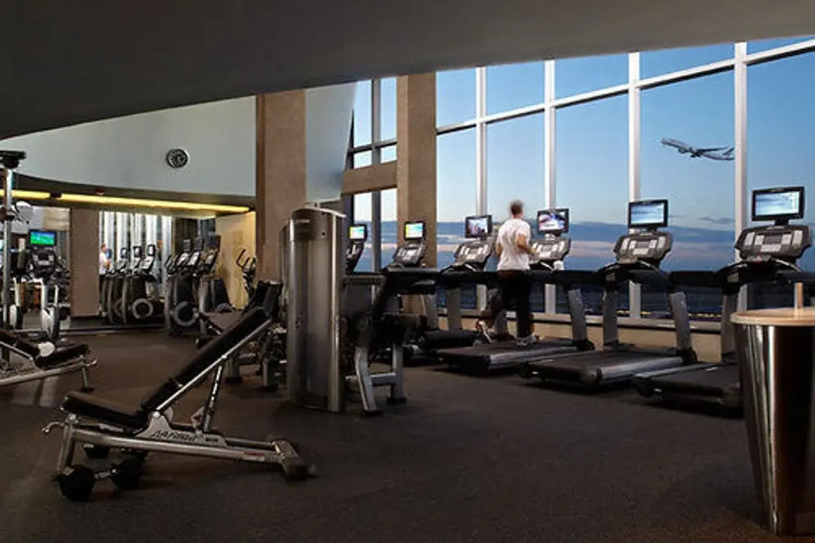 Montreal Airport Marriott In-Terminal Hotel