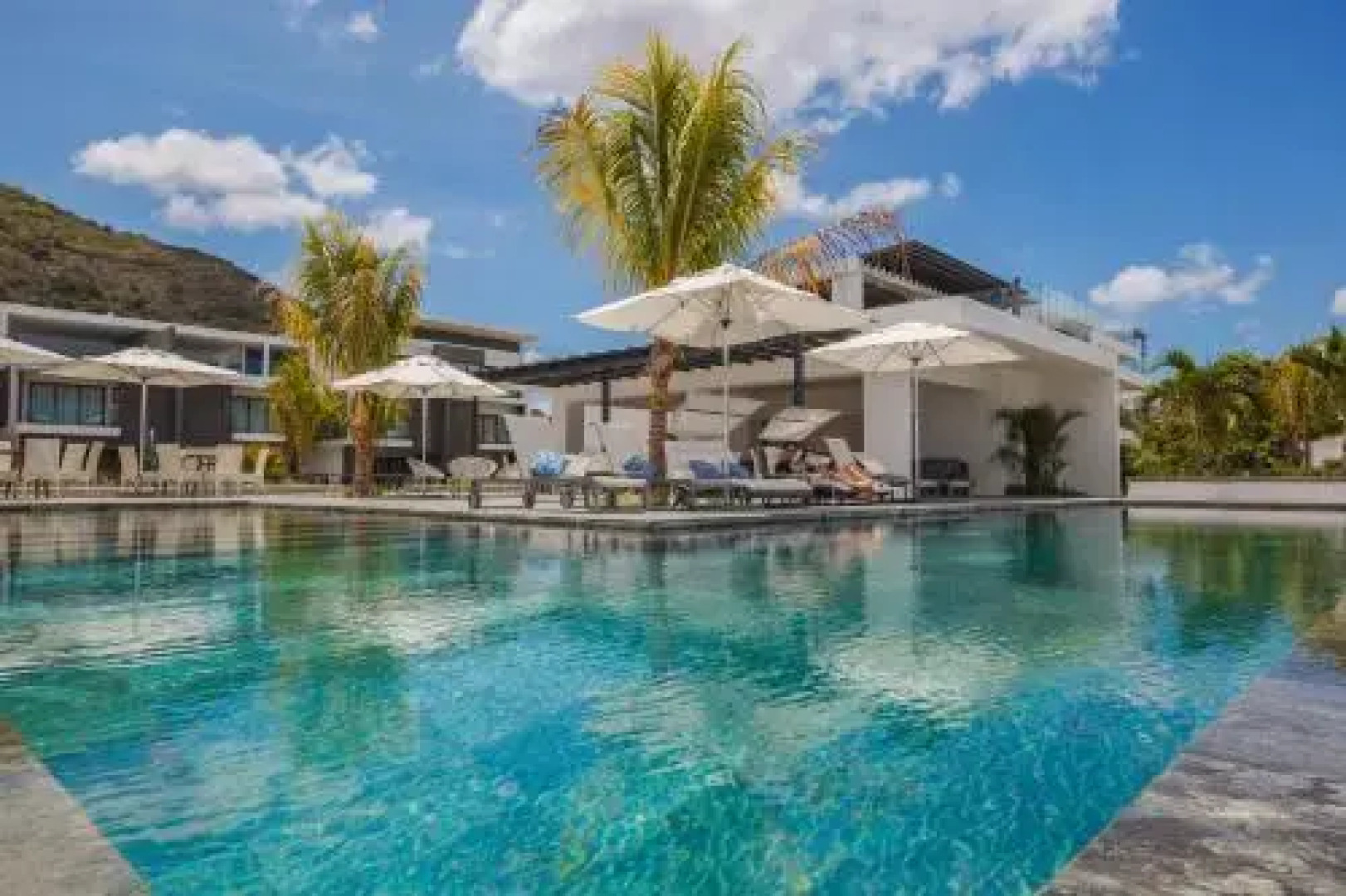 Latitude Luxury Apartment