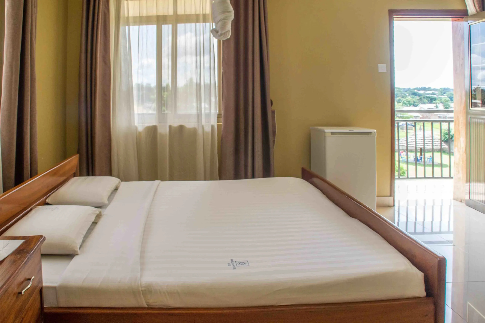 Akello Hotel