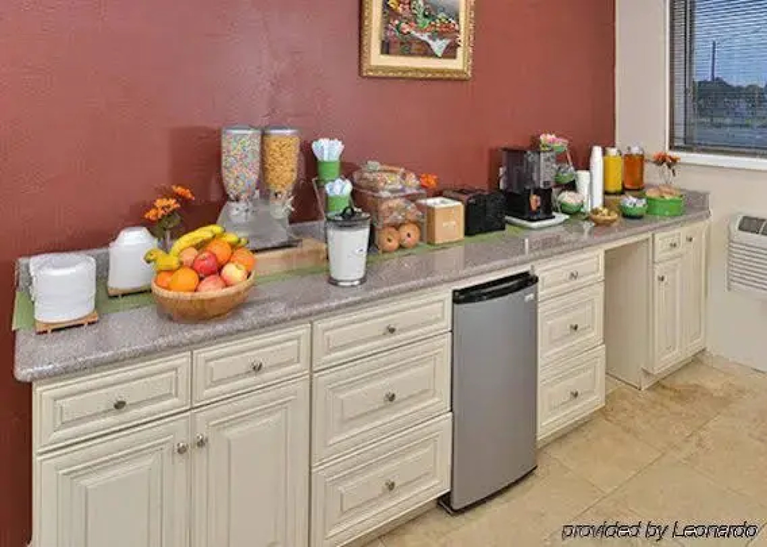 Sunrise Inn On The Beach