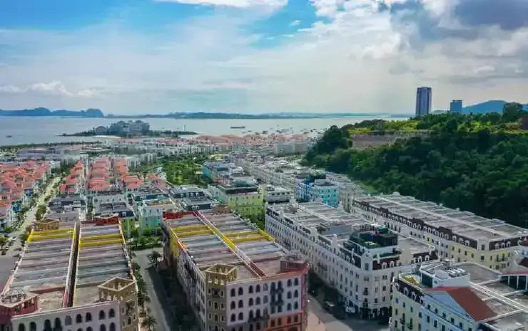 The Exquisite Halong Hotel