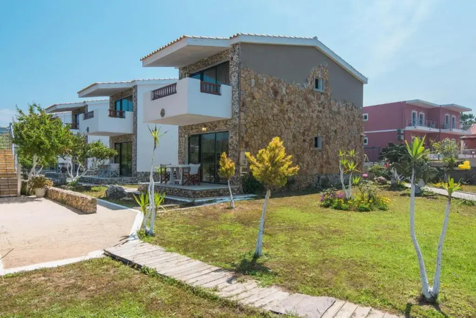 Mirage Arillas Studio Type A3