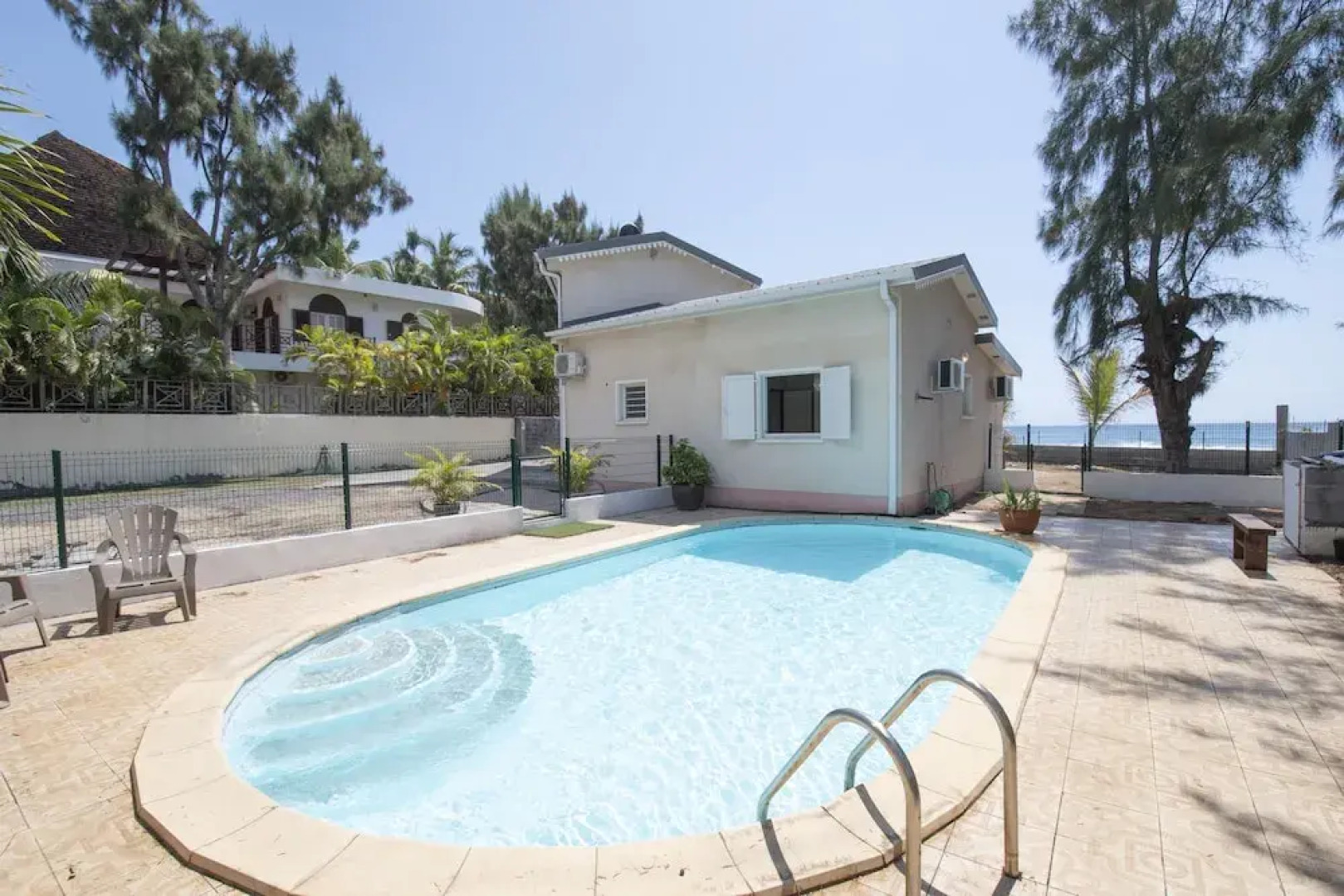 Votre Villa Perroquet sur la Plage de Boucan Canot