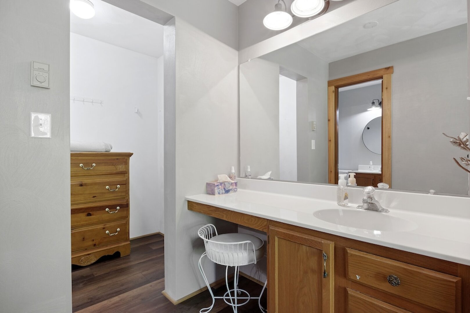 Charming Getaway 4BR 3Bath Hot Tub