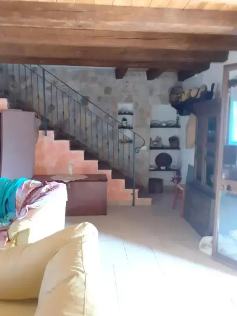 4 bedrooms villa with private pool jacuzzi and enclosed garden at Buseto Palizzolo 6 km away from the beach