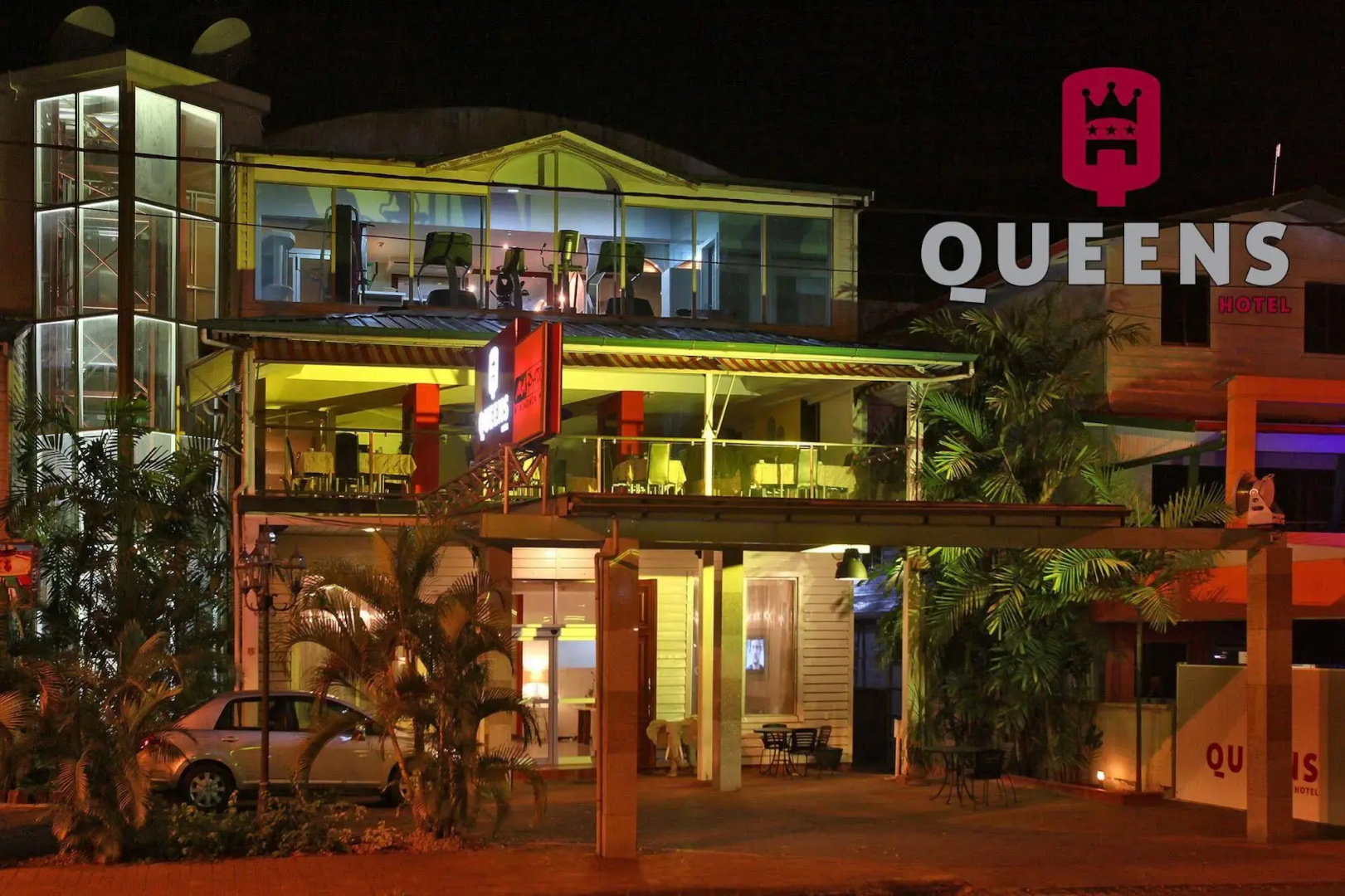 Queens Hotel