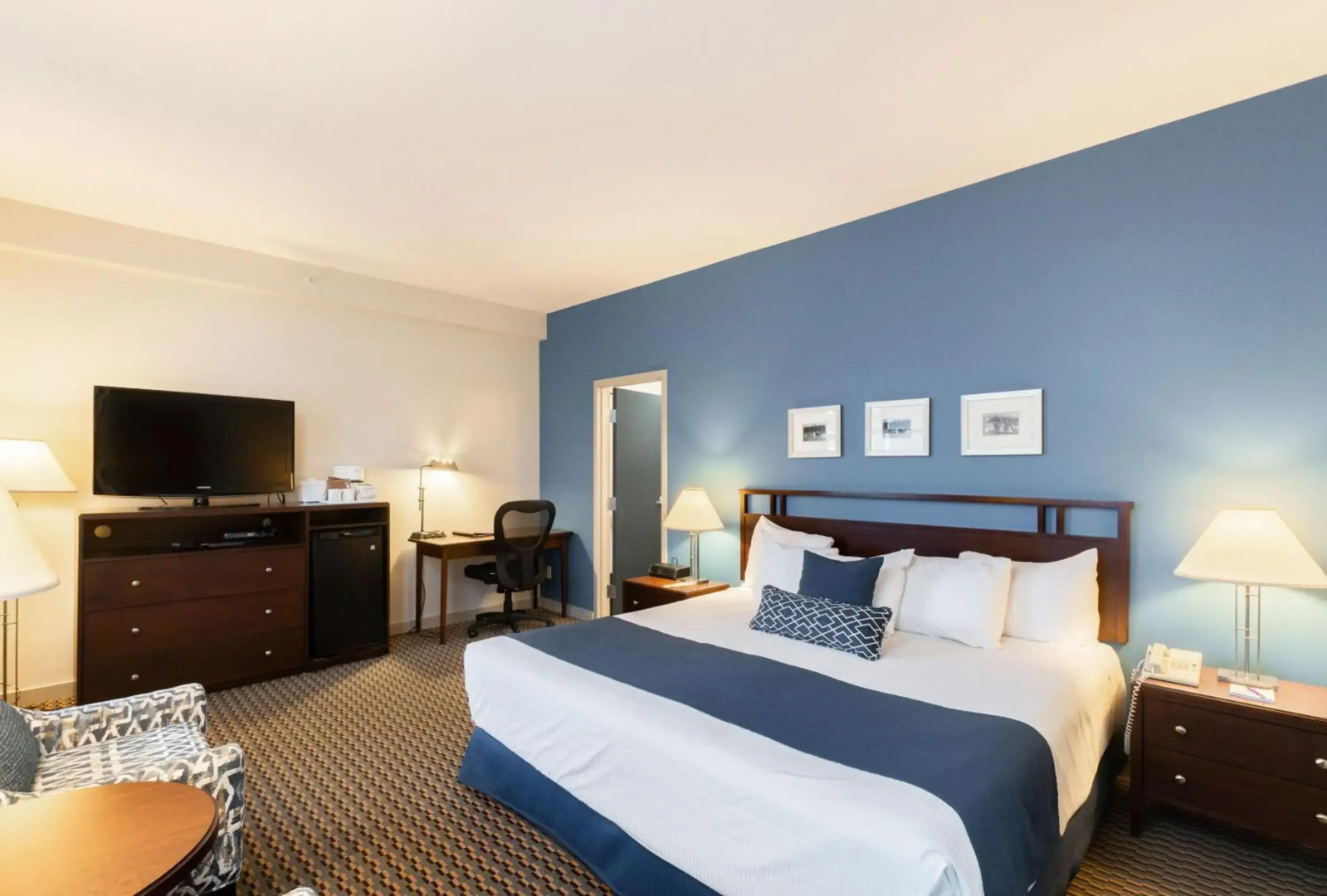 Ocean Promenade Hotel