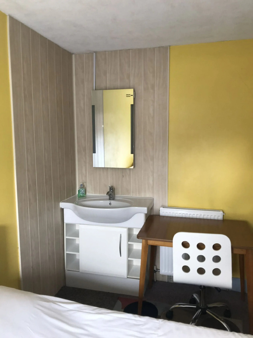 Harlow International Hostel