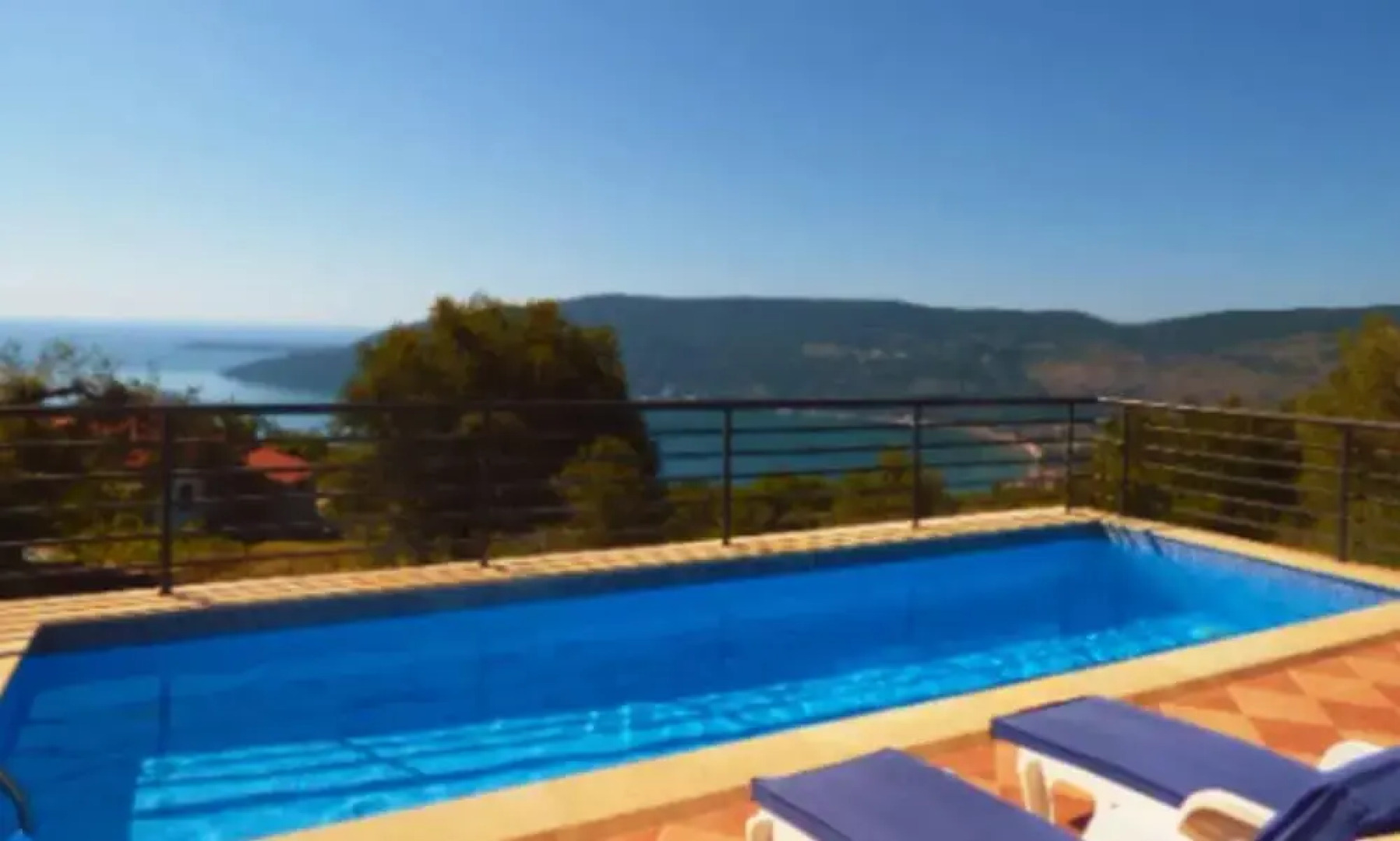Superb Breathtaking Views 3bedroom All Day Sun