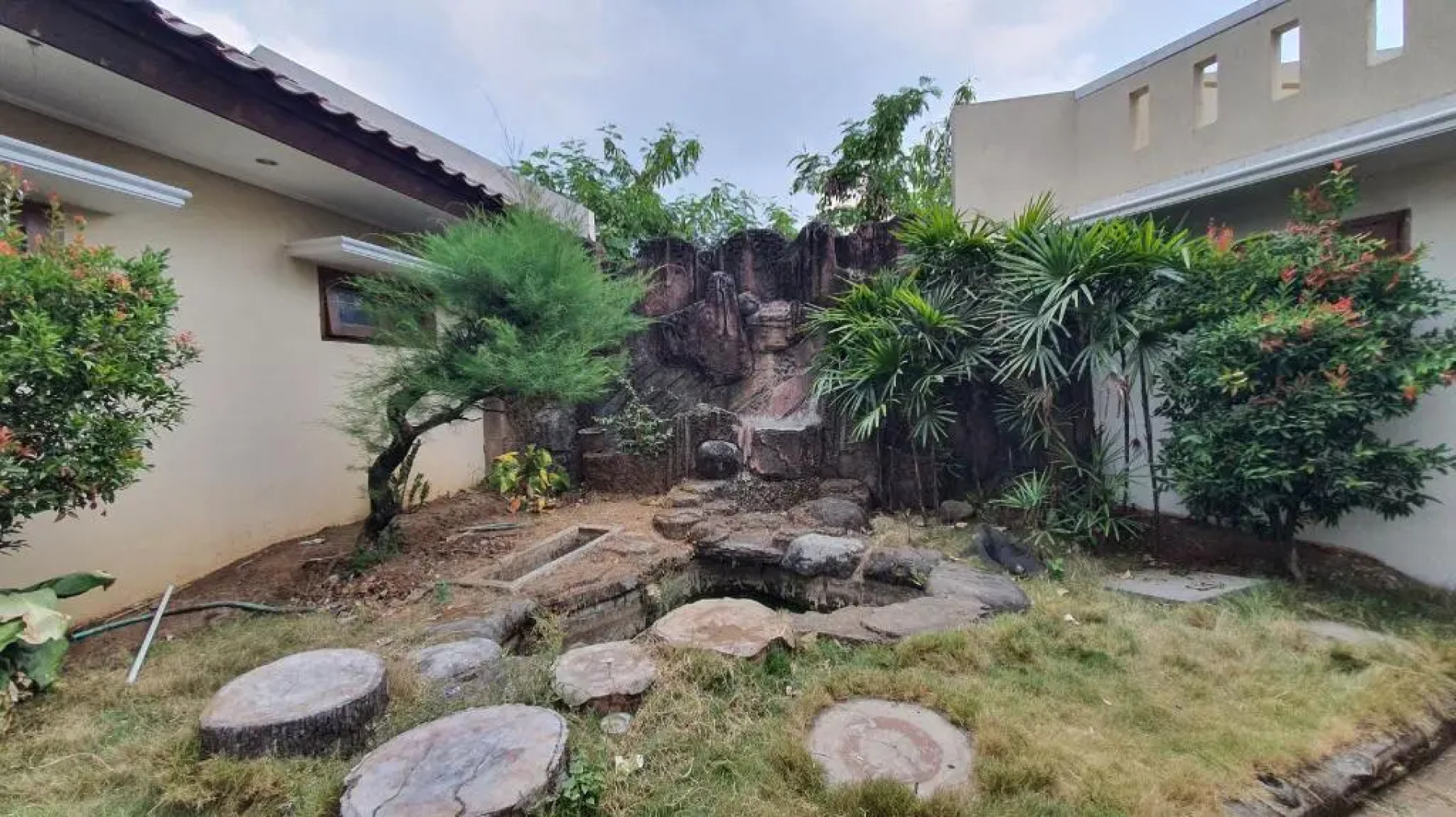 OYO 90043 Vila Afanda Syariah