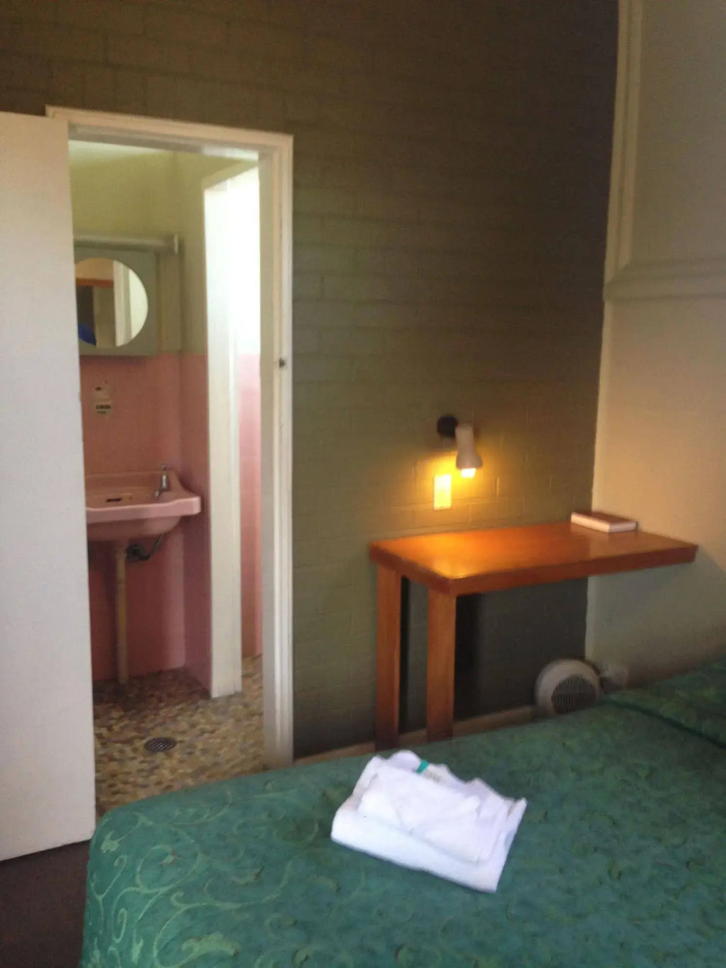 Rod 'N' Reel Hotel Motel Woodburn