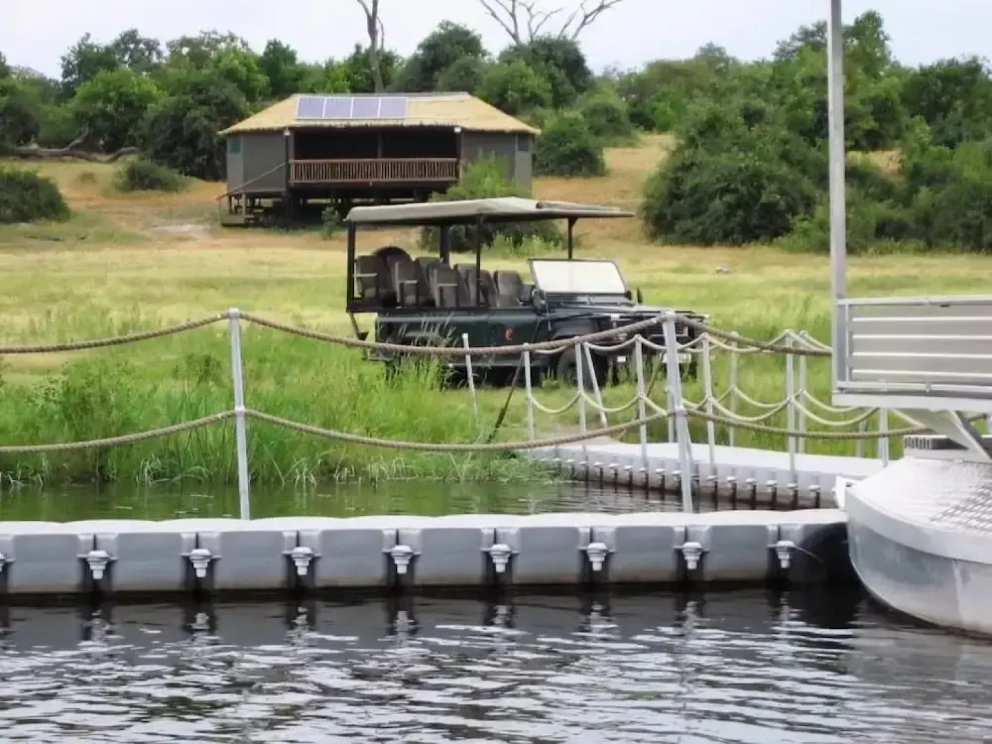 Muchenje Safari Lodge