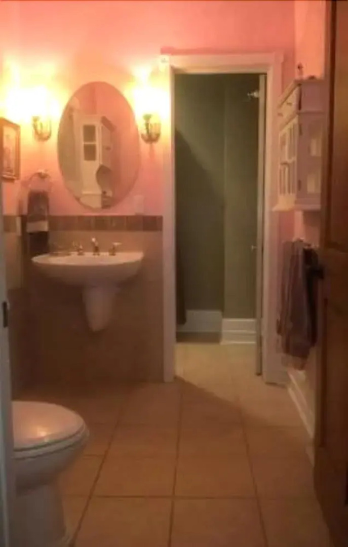 Historic Spa in Littleton offered by Short Term Stays