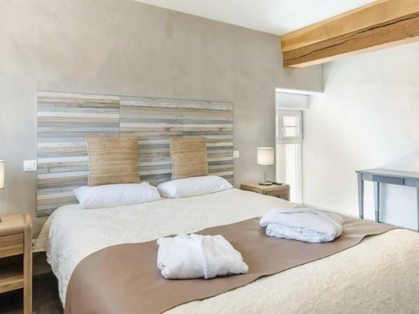 Gîte Balnot-sur-Laignes, 7 pièces, 15 personnes - FR-1-543-188