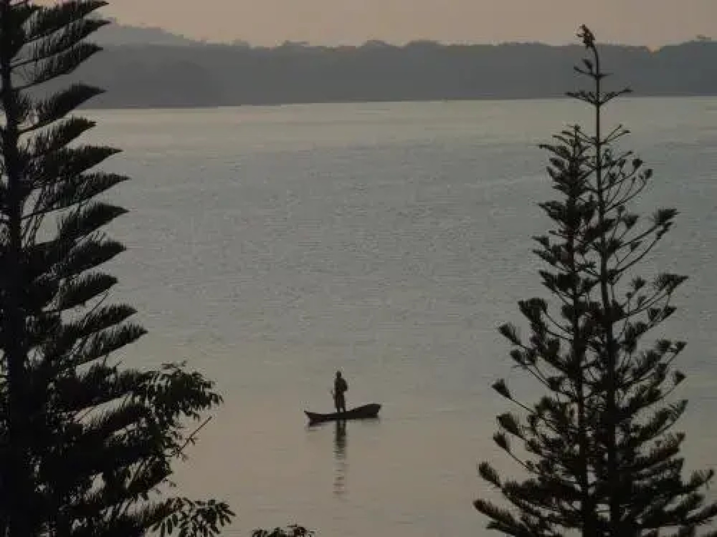 Petit Saigon Beach Hotel