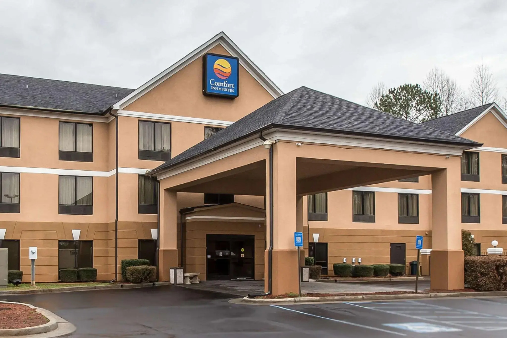 Comfort Inn & Suites Peachtree Corners