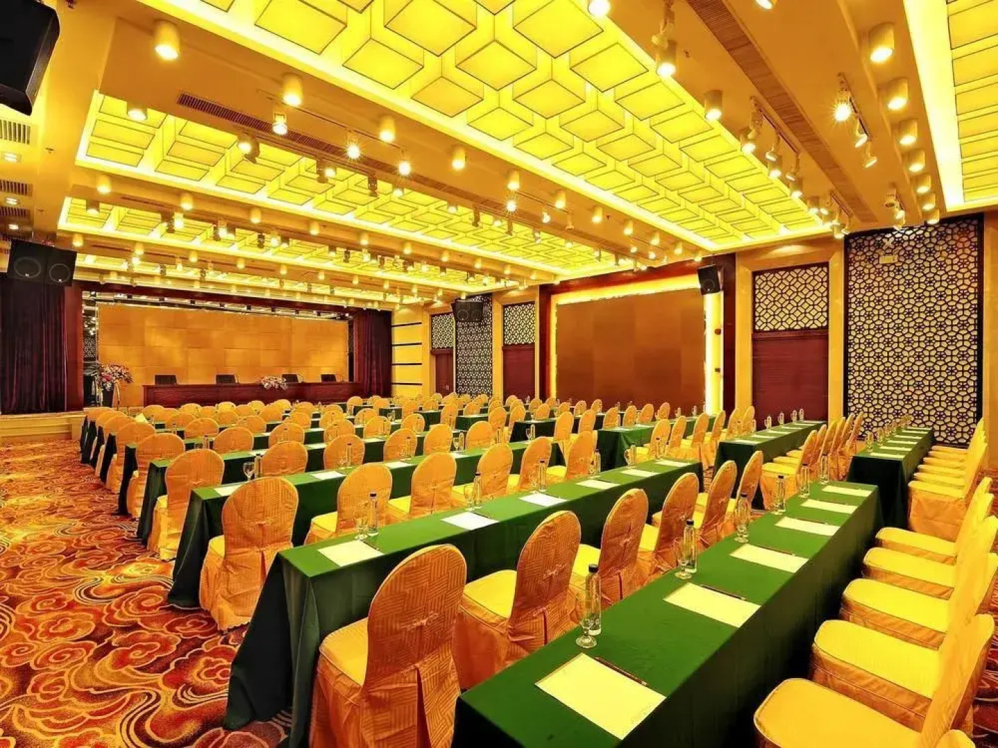 Peninsula Hotel - Zhaoqing