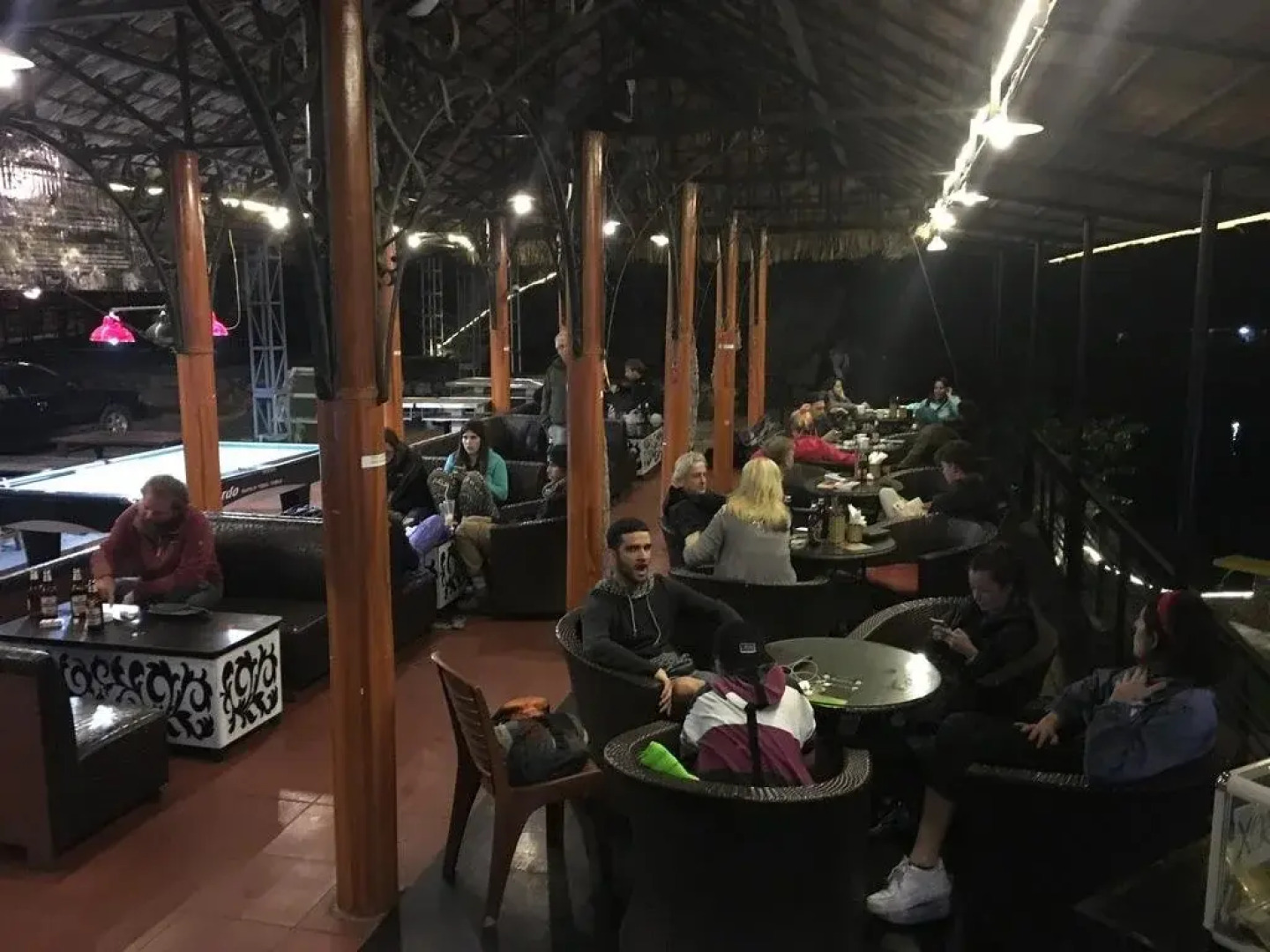 Le Pont Bungalow Hostel