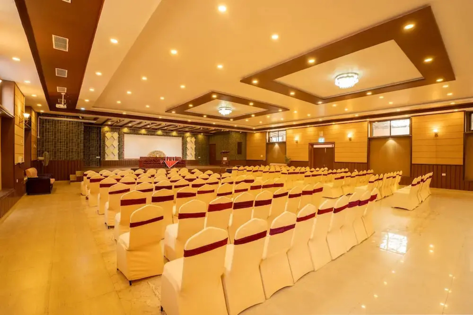 Avocado and Orchid Resort