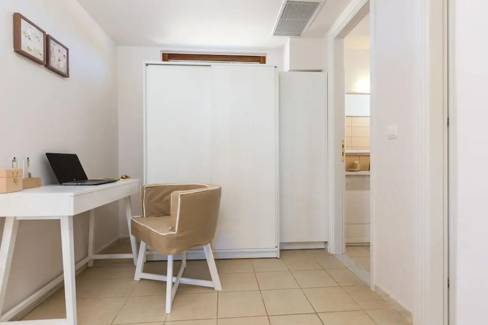 Mikro Livadi Special Lodges