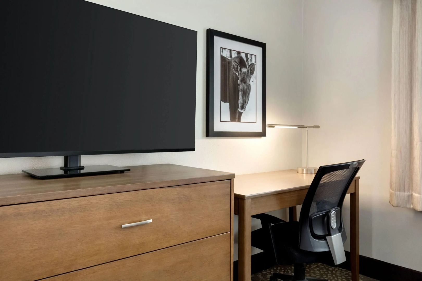 La Quinta Inn & Suites by Wyndham Fairbanks Airport