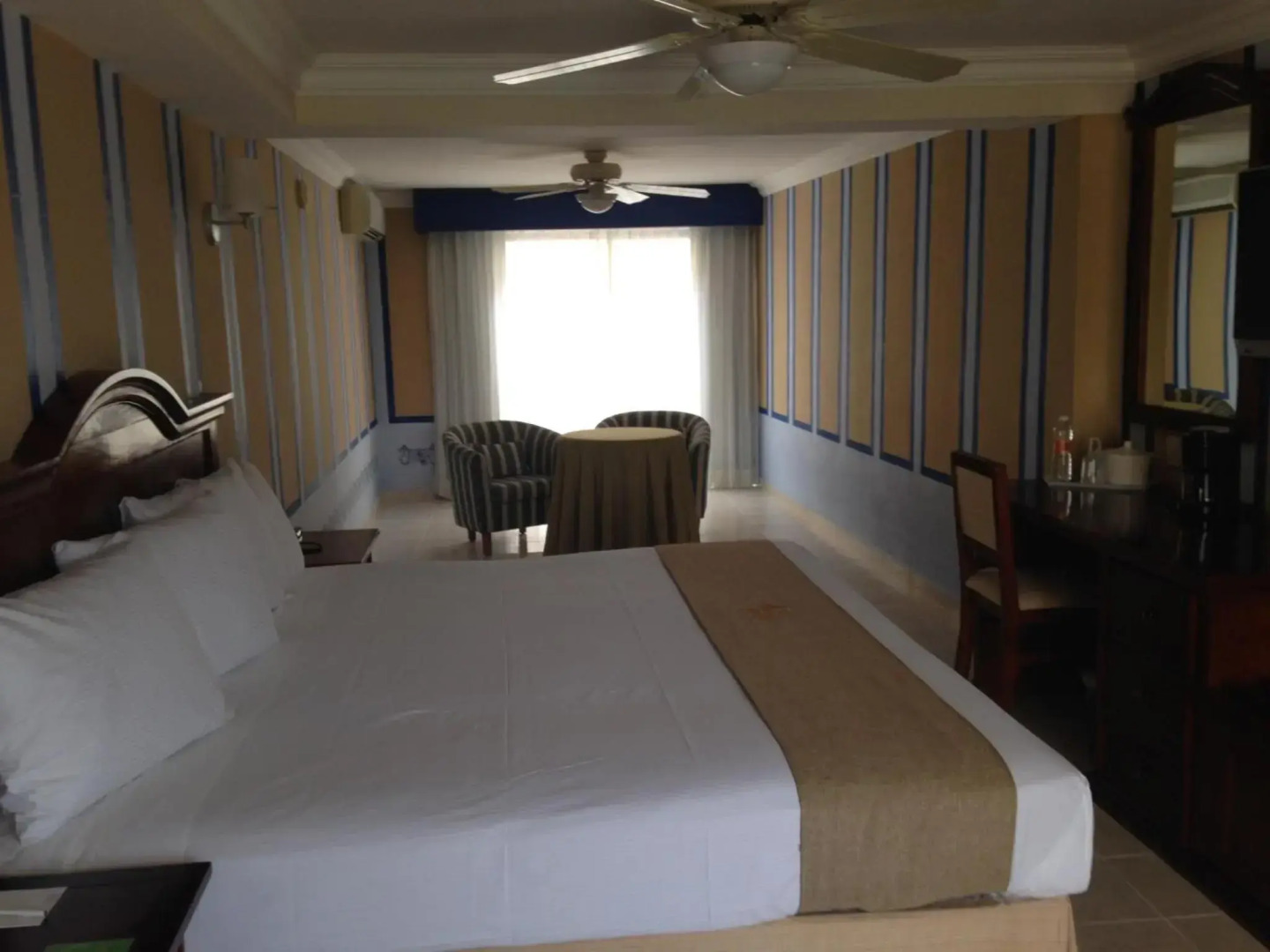 Hotel Plaza Colonial