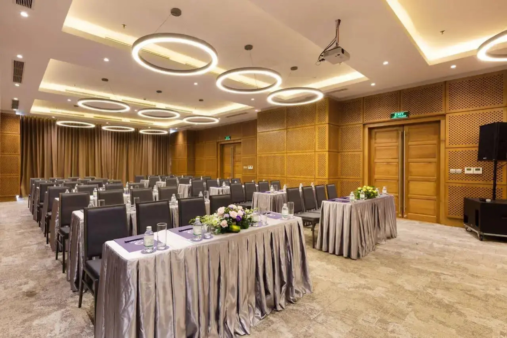 Nagar Hotel Nha Trang