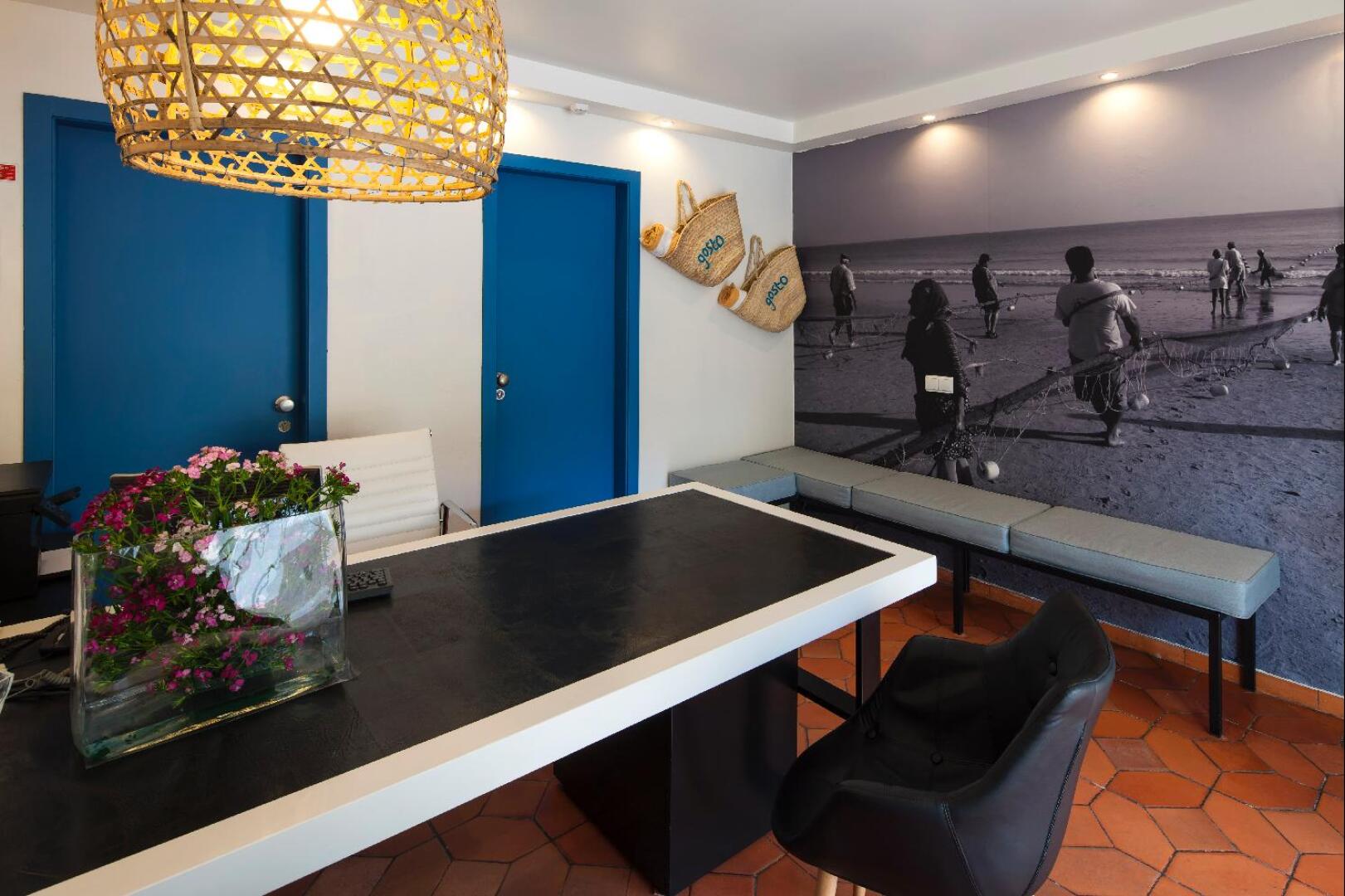 Costa D’Oiro Ambiance Village