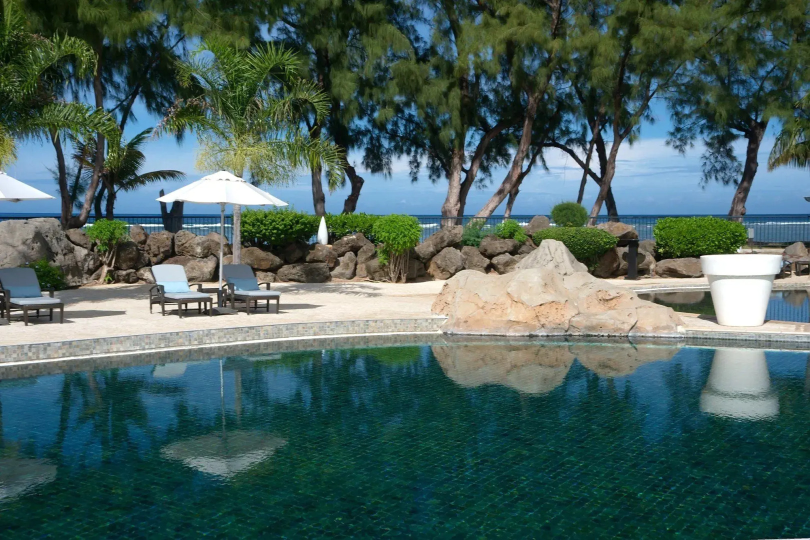 Отель Lux* Saint Gilles