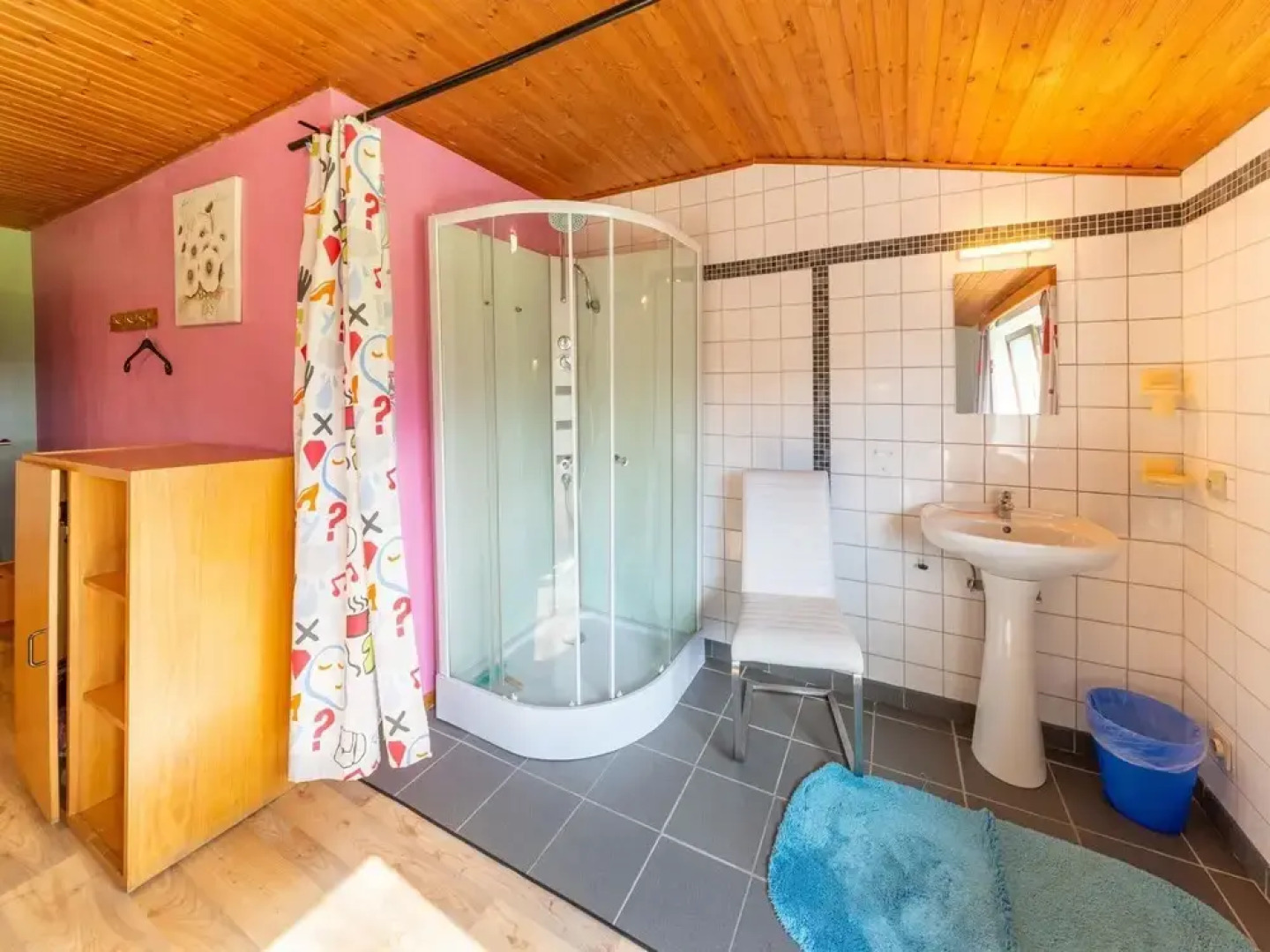 Holiday Home in Montleban With Sauna