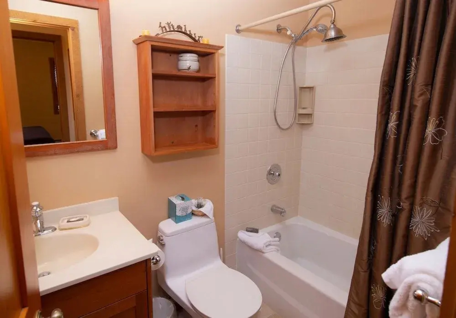 Kettlebrook - 2 Br Condo