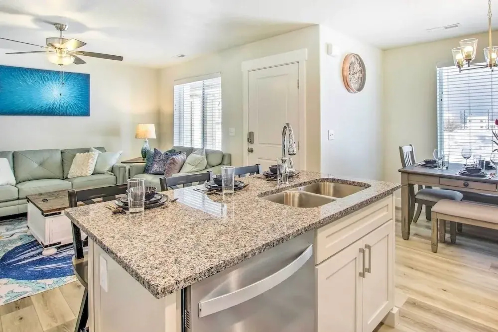 Garden City Vacation Rental - 1 Mi to Beach!