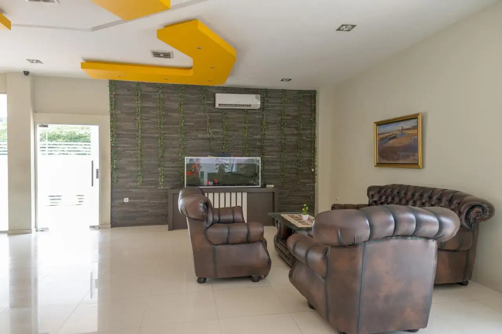 Capital O 1822 Wahana Inn