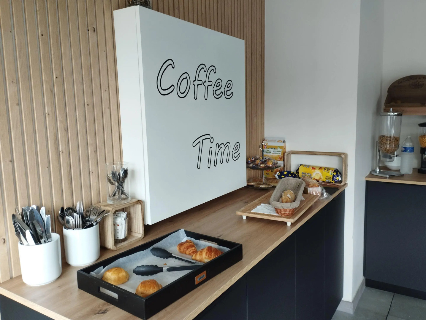 Brit Hotel L'Arrivée Guingamp